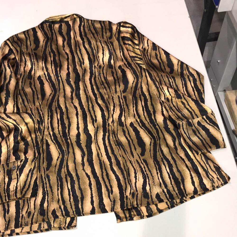 Polyester Button Up - image 3